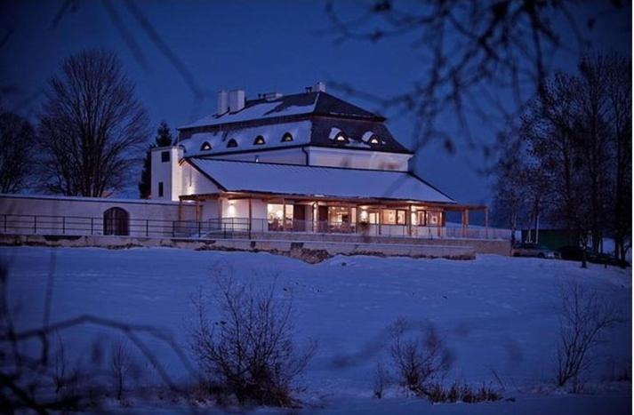 Resort Lisensky Dvur Sněžné Exterior foto